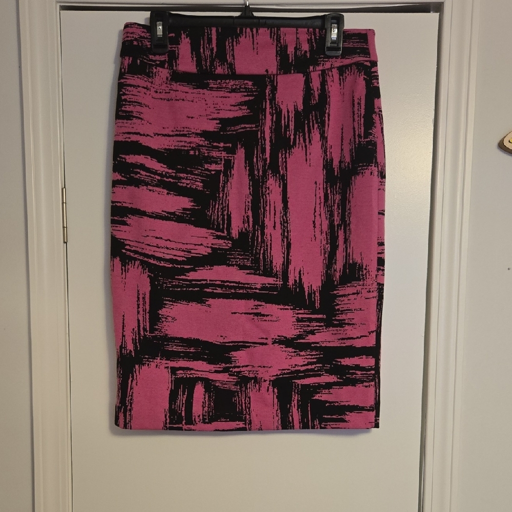 Grace Pink and Black Patterned Pencil Skirt
